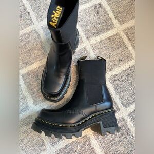 Dr. Martens Corran Chelsea Atlas Leather Boots